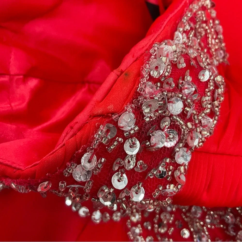 Mac Duggal Strapless Red Gown with Silver Detailing - Picture 9 of 16